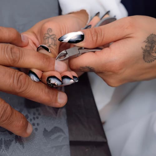 Custom Nails — photo 13