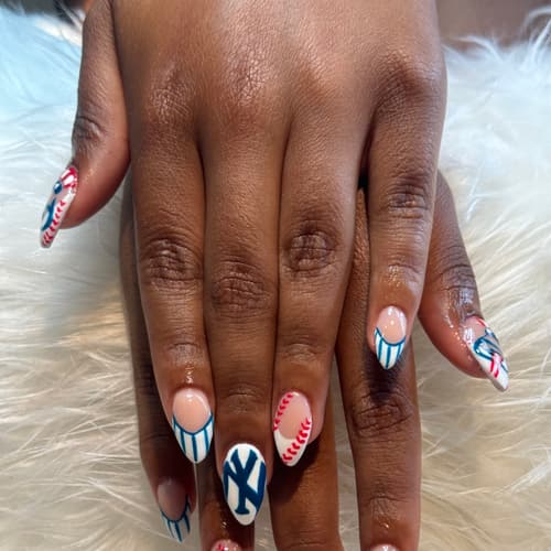 Custom Nails — photo 25